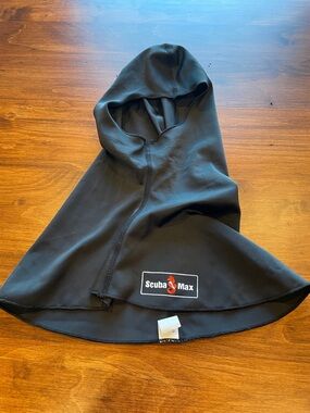Scuba Max nylon hoodie